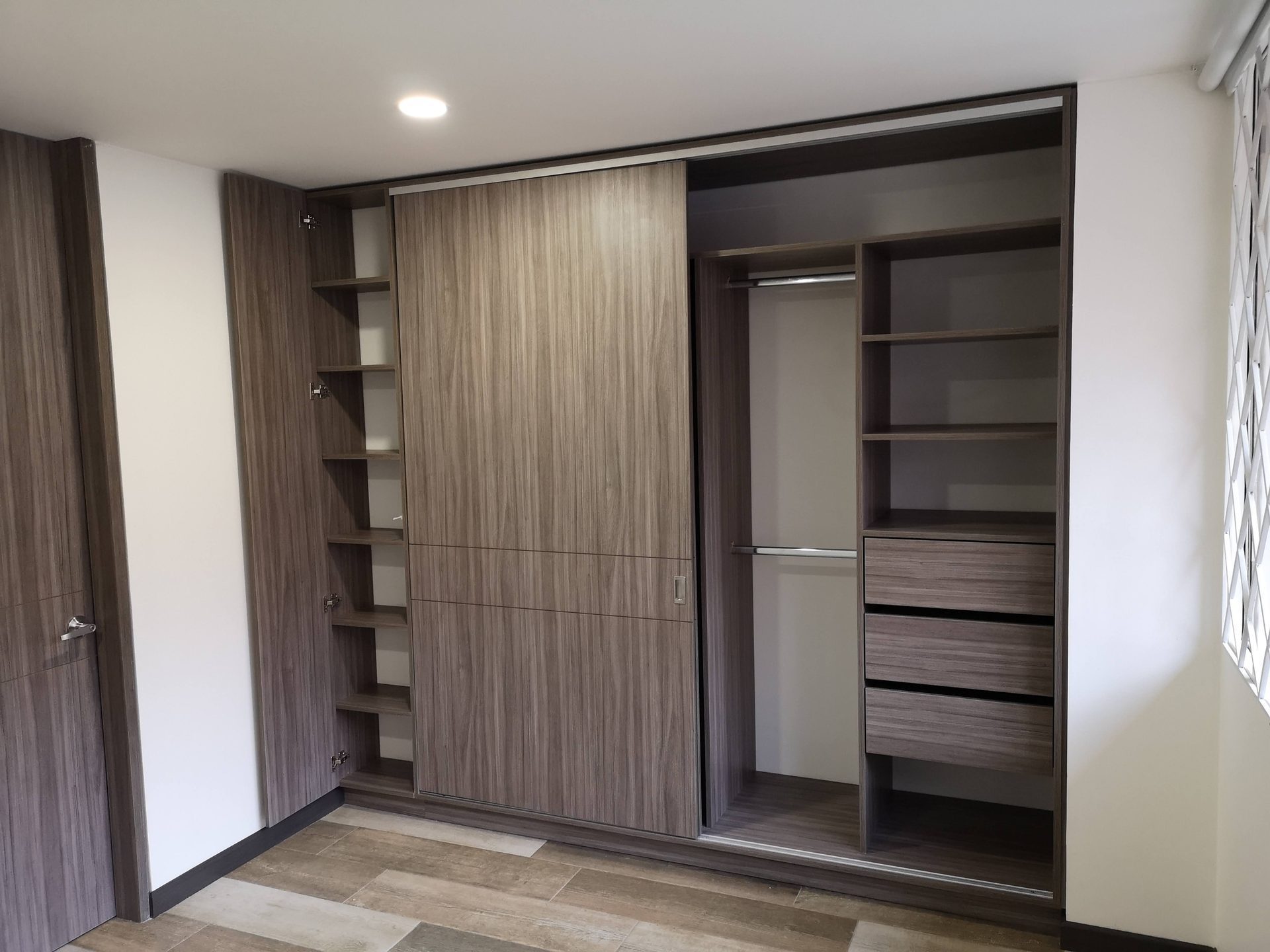 Apartamento 102 — 6